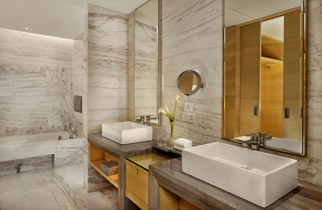 Hyatt Regency Chandigarh, Elante Mall