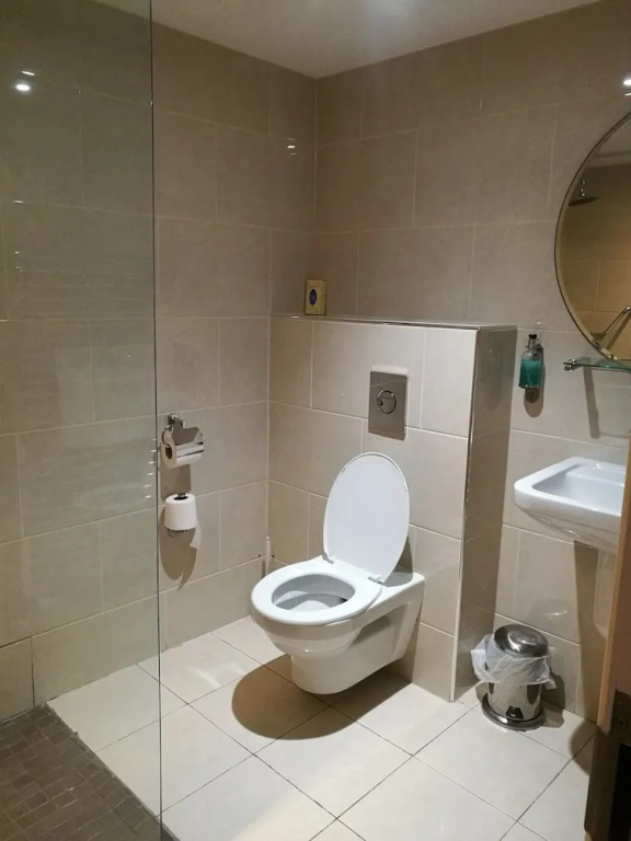Barley Sheaf, Old Bridge Street EN SUITE ROOMS, ROOM ONLY