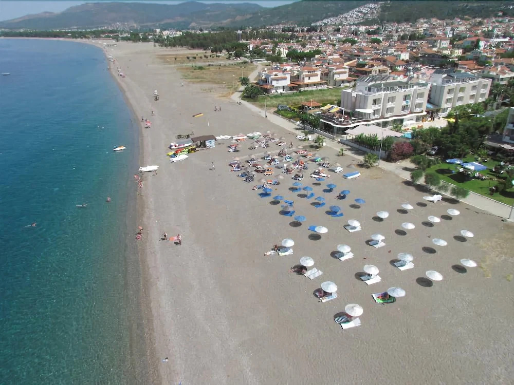 Dogan Beach Resort & Spa Hotel