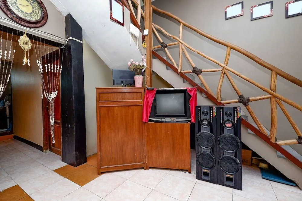 OYO 2430 Lisshaffa Homestay