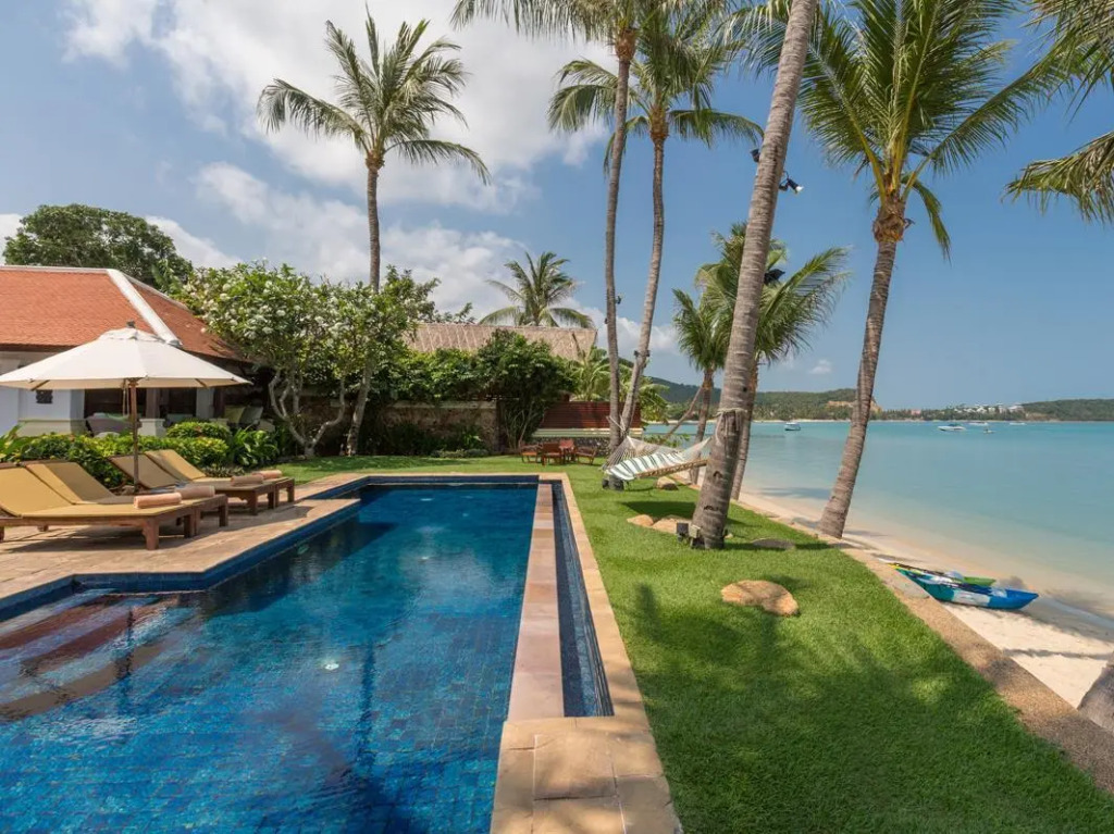Ban Haad Sai - Beachfront Private Villa