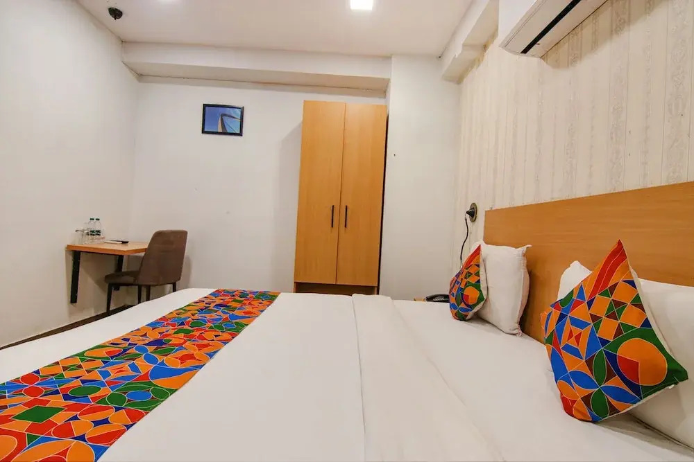 FabHotel Moro Rohini Sector 11