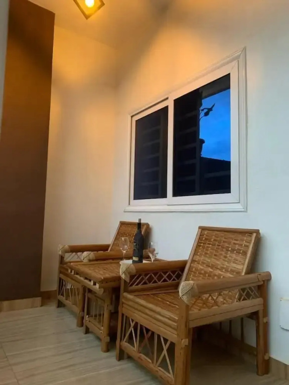 Okpèyèmi guest house