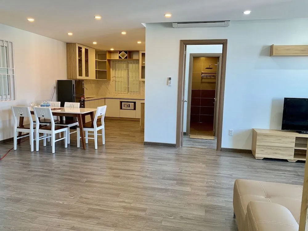 The Gold Beachfront Luxury Apartment