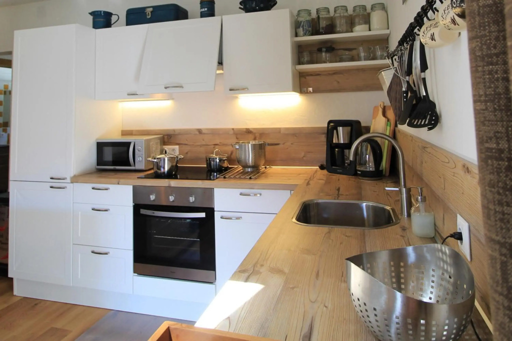 FeWo KITZ - Ski-to-door Apartment