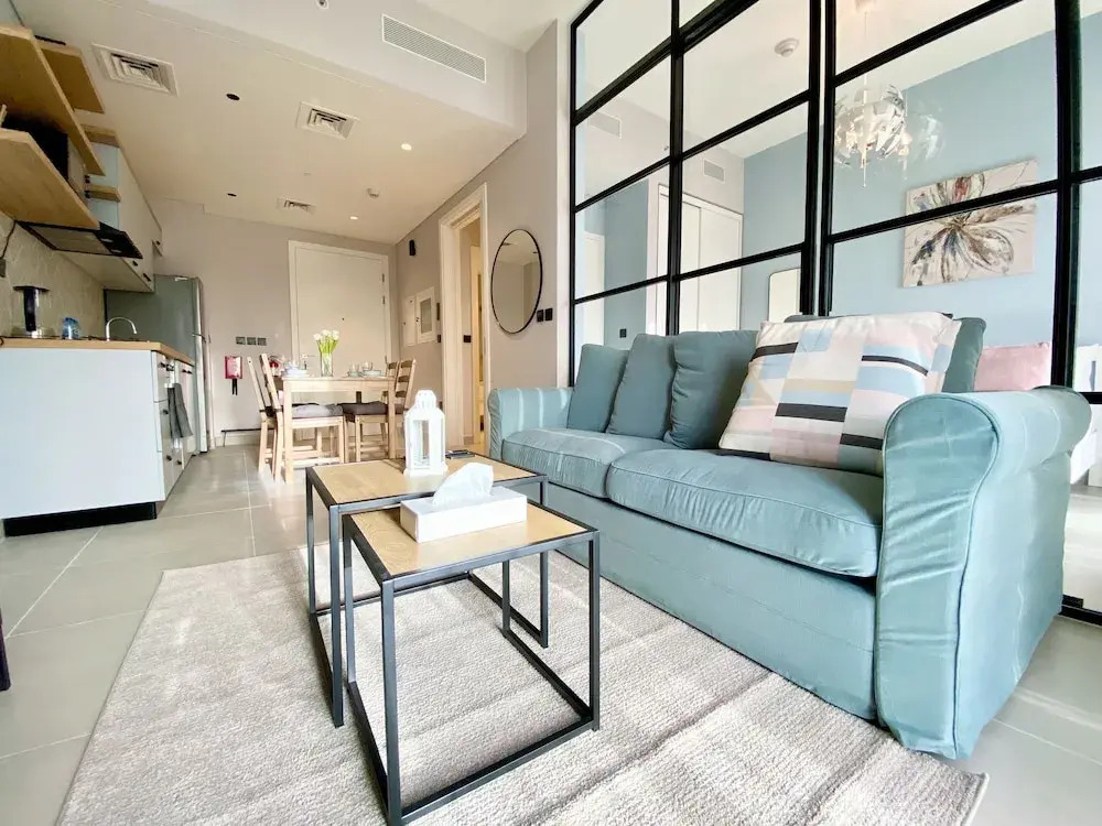 Marco Polo - Stylish Apt with Skyline views, Great Amenities