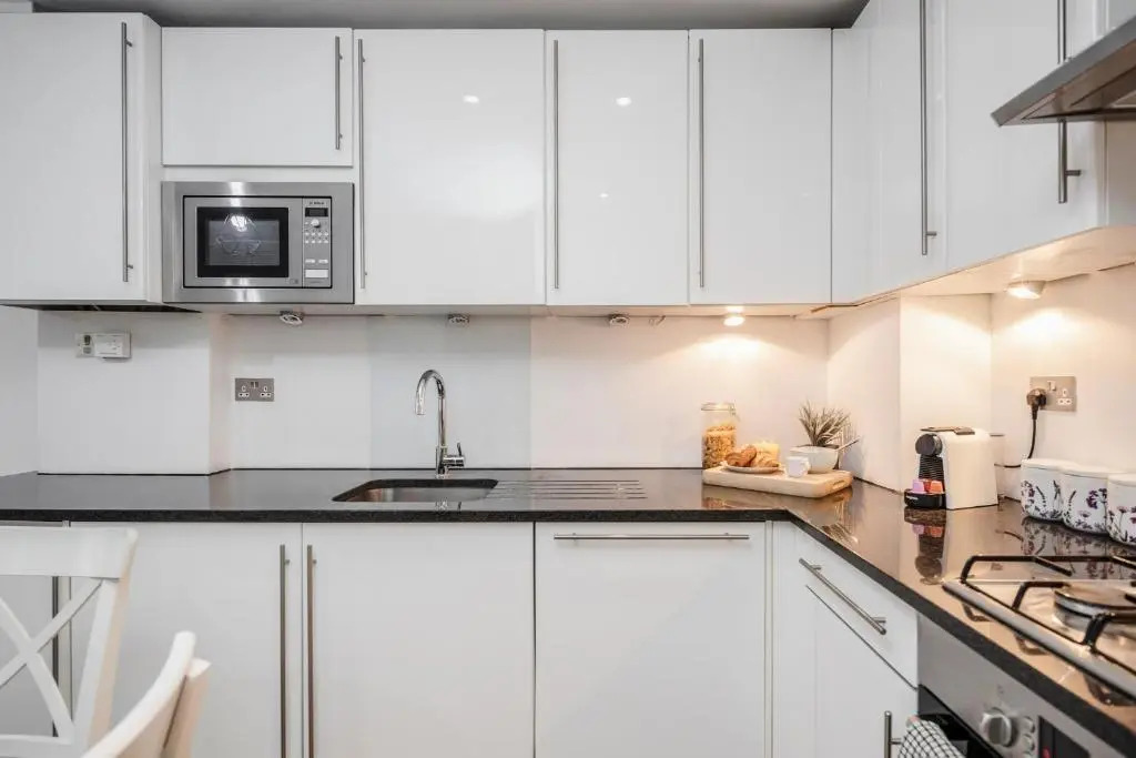 The Heart of Covent Garden Sleeps 4