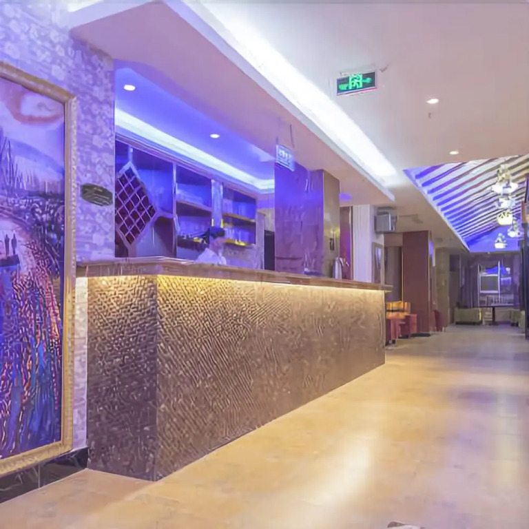 Xinyi Hotel