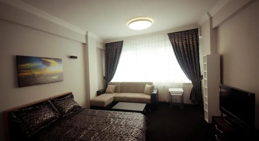 Isthouse I