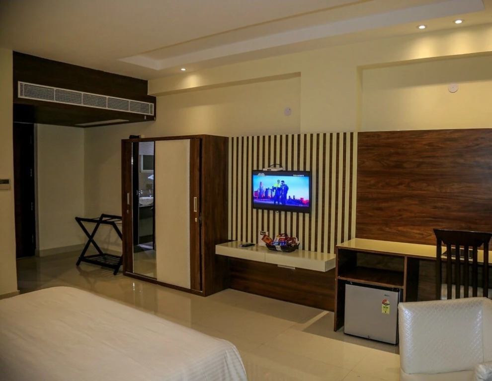 Kingdom Hotel