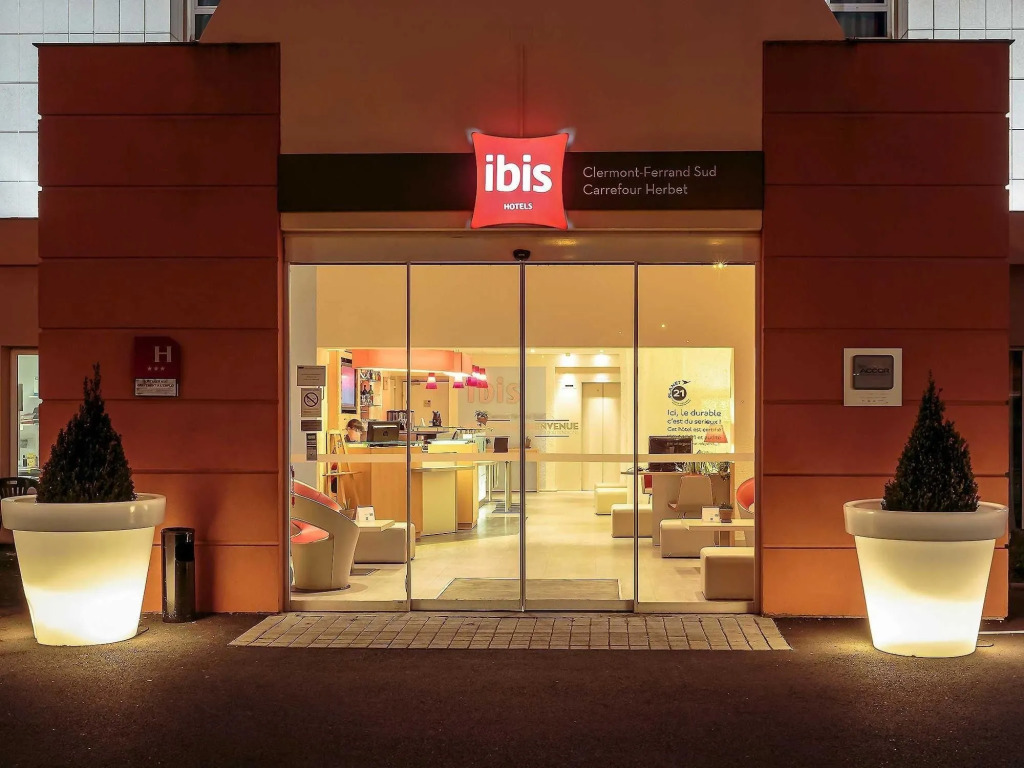 Ibis Clermont Ferrand A71 A75 La Méridienne