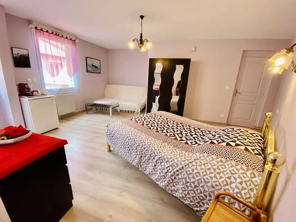 Reims Sherpa Guest House