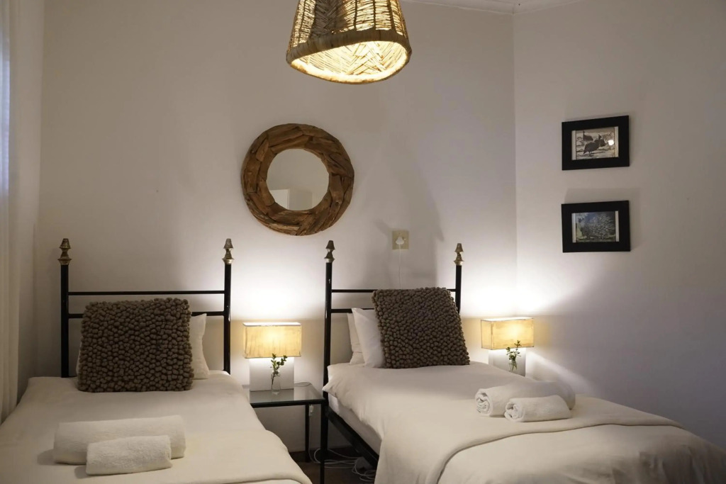 ALLURING SELF CATERING 2 BEDROOM VILLA at BOKMAKIERIE VILLAS