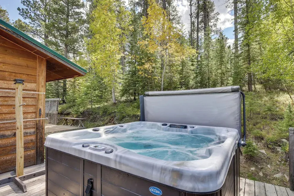Lead Lodge Near Mickelson Trail + Terry Peak