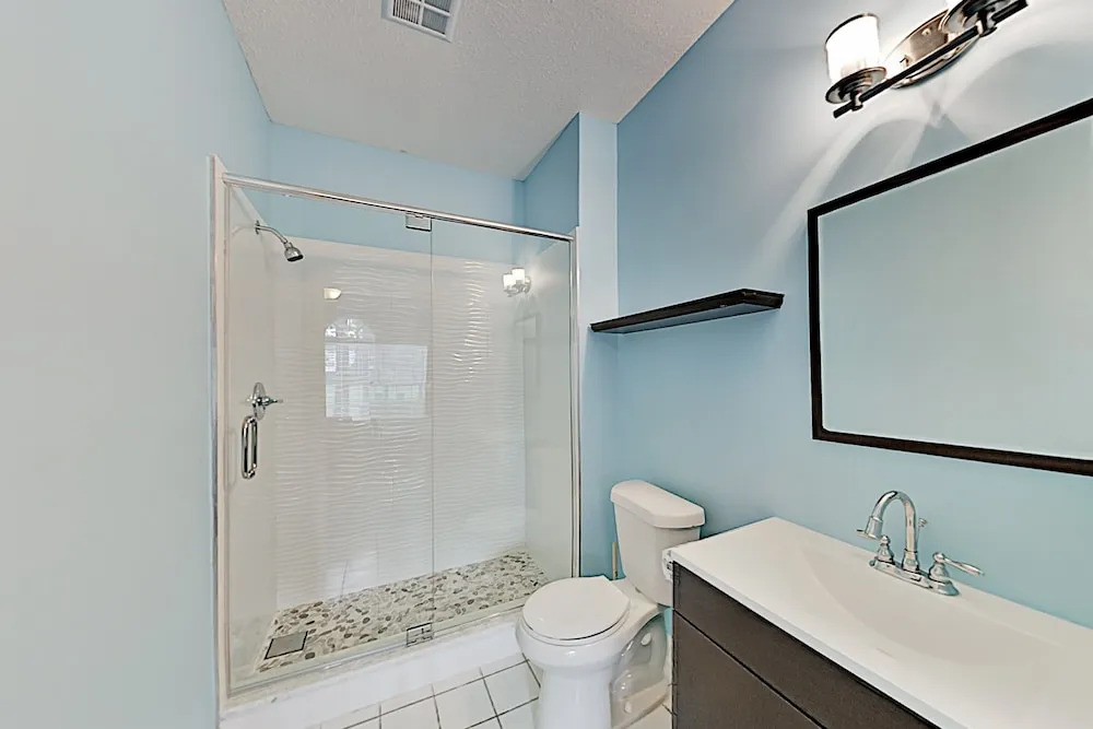 New Listing! Golfers Haven W/ Pool, Beach Shuttle 2 Bedroom Condo