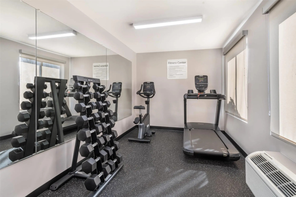 Country Inn & Suites by Radisson, Shelby, NC