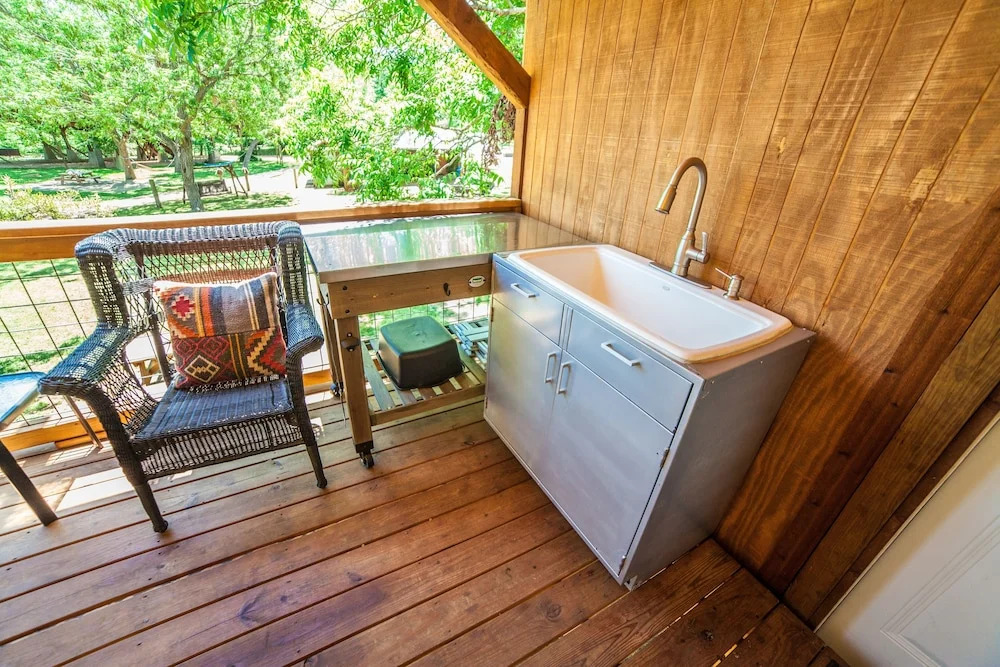 Geronimo Creek Retreat Getaway Cabin A 1 Bedroom 1 Bathroom Cabin
