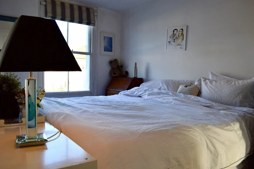 3 Bedroom Cottage in Kensington Sleeps 6