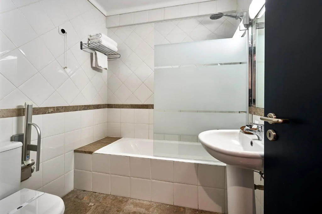 José Estêvão Hotel