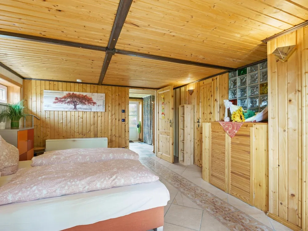 Beautiful Holiday Home in Friedrichsbrunn With Garden