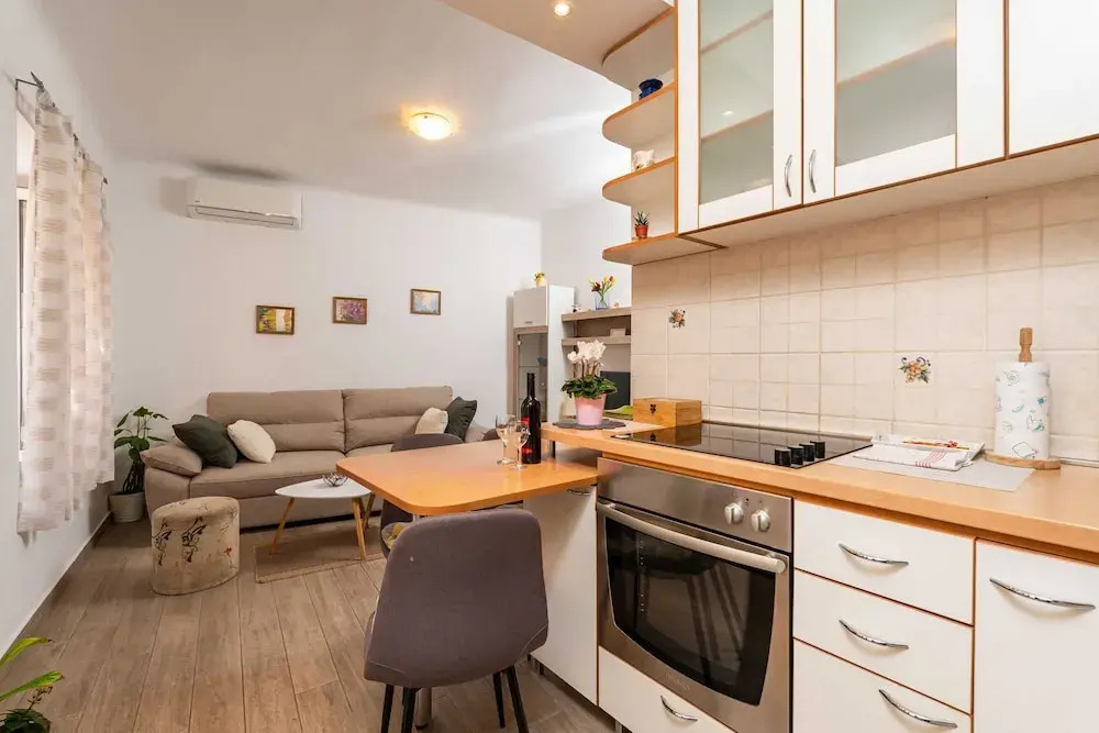Apartment Family Tokic