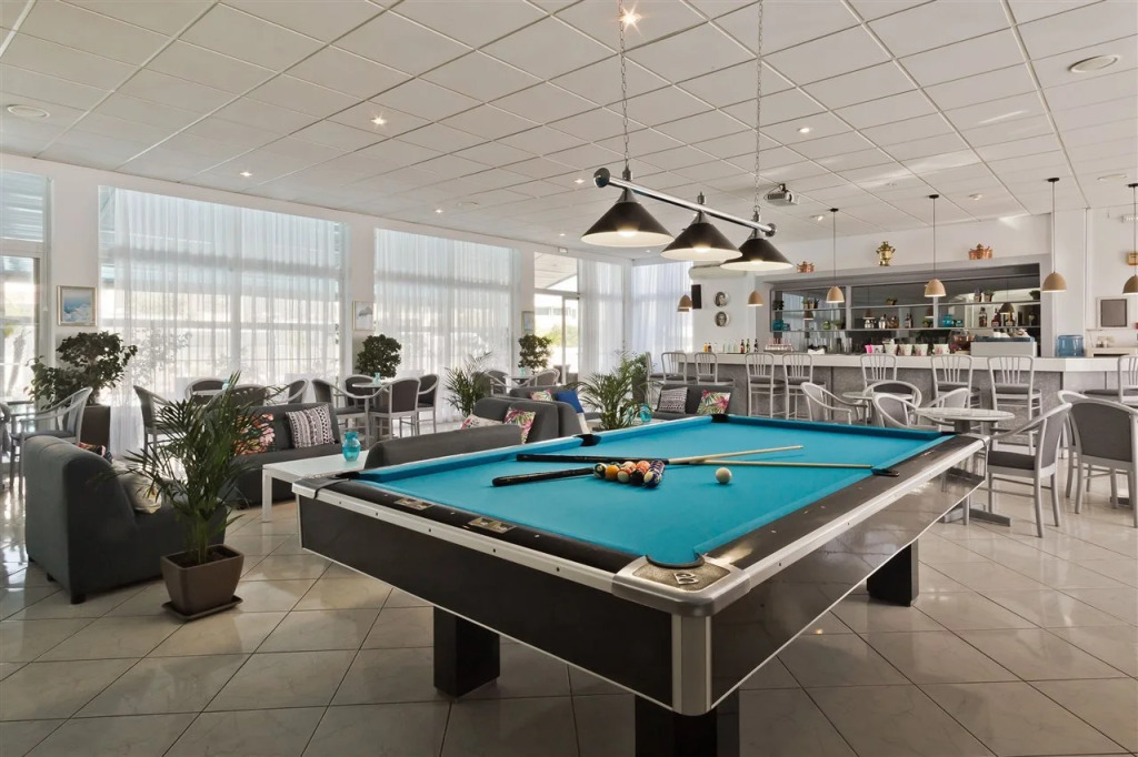 Miramare Bay Hotel