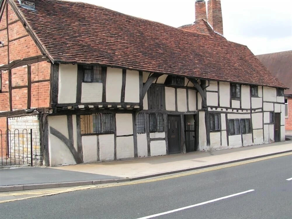 One Masons Court
