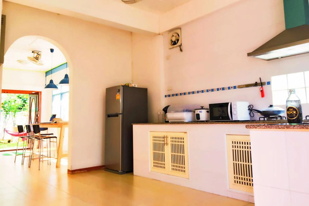 Hush Hush Cabiner - Hostel