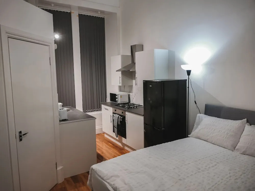 SH Apartments - Dixon Street