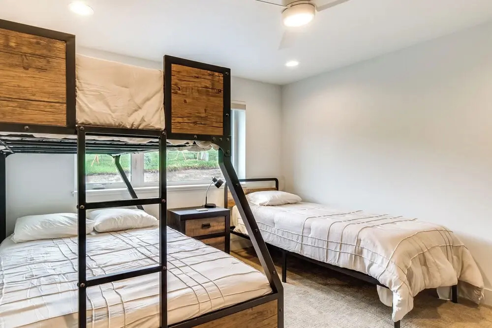 Peaceful Crested Butte Townhome w/ Mountain Views