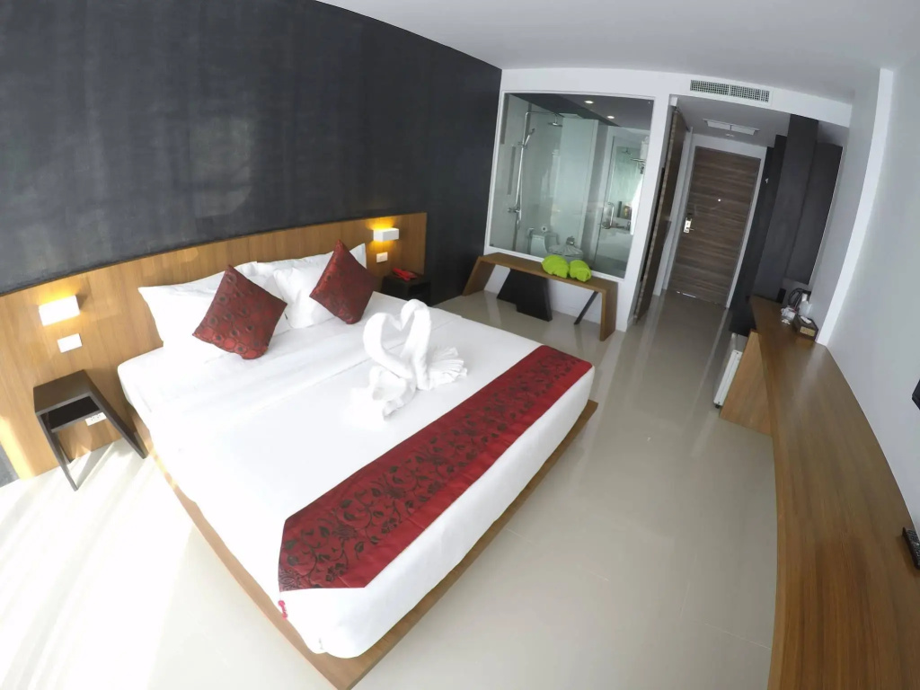 Phoenix Grand Patong