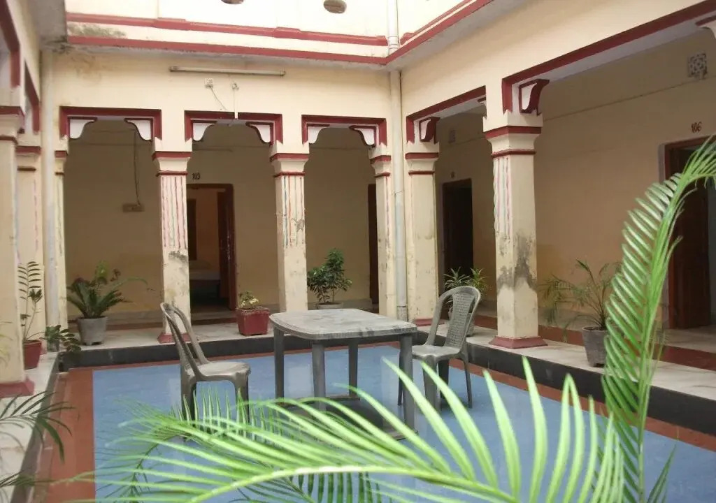 Siyaram Guest House