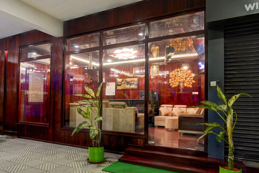Townhouse NK Vivanta Luxury Rooms