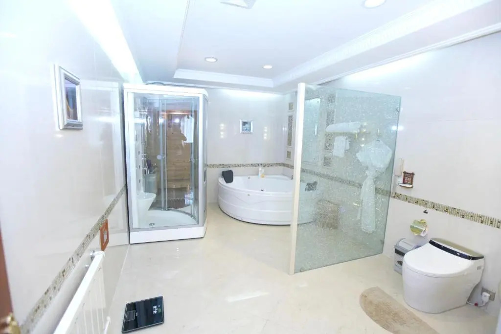 Baishan Hotel