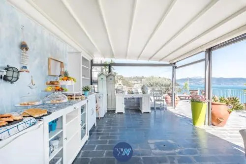 Guest House 3 Stars Portovenere
