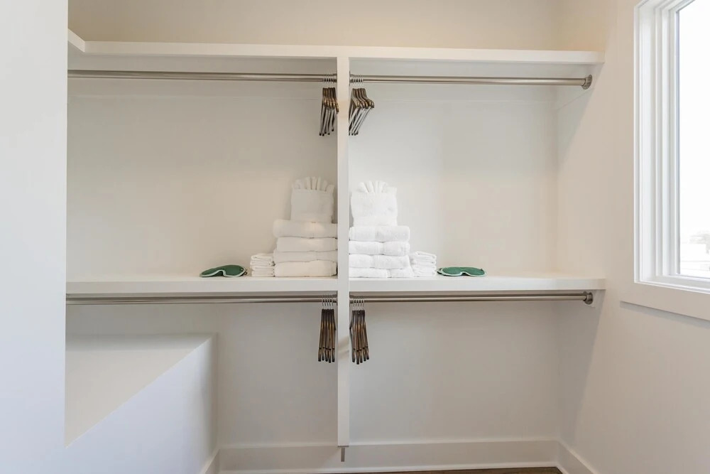 Ech2 - Perfect Palace in City Heights With Rooftop Terrace and Tons of Space!