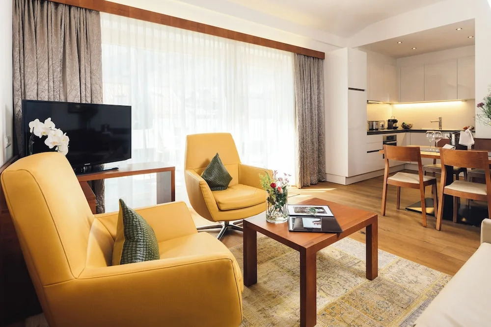 Schneeweiss lifestyle - Apartments - Living