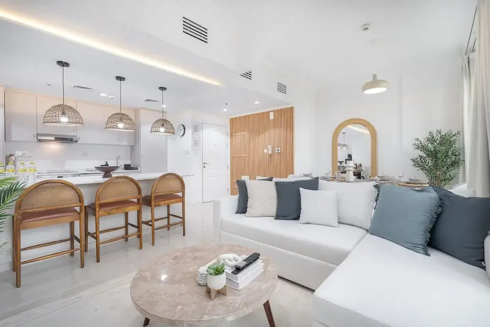 Charming and Cozy 2BR Stay in Dubai Marina