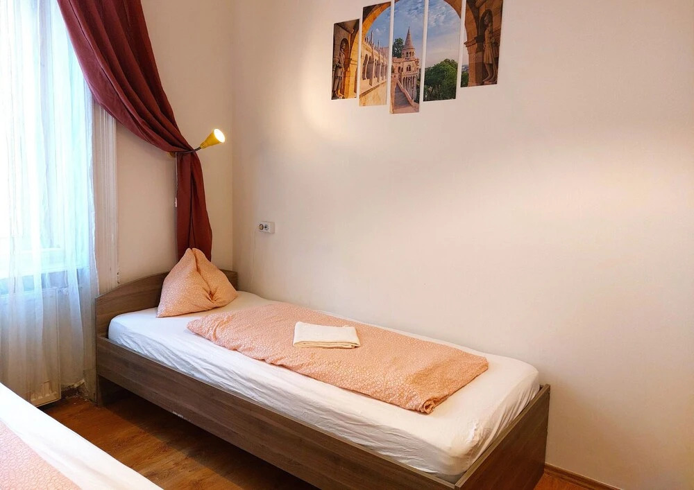 GoodMo Budapest Smart Rooms