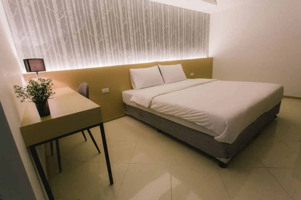 Royal Princess City Lamphun Hotel