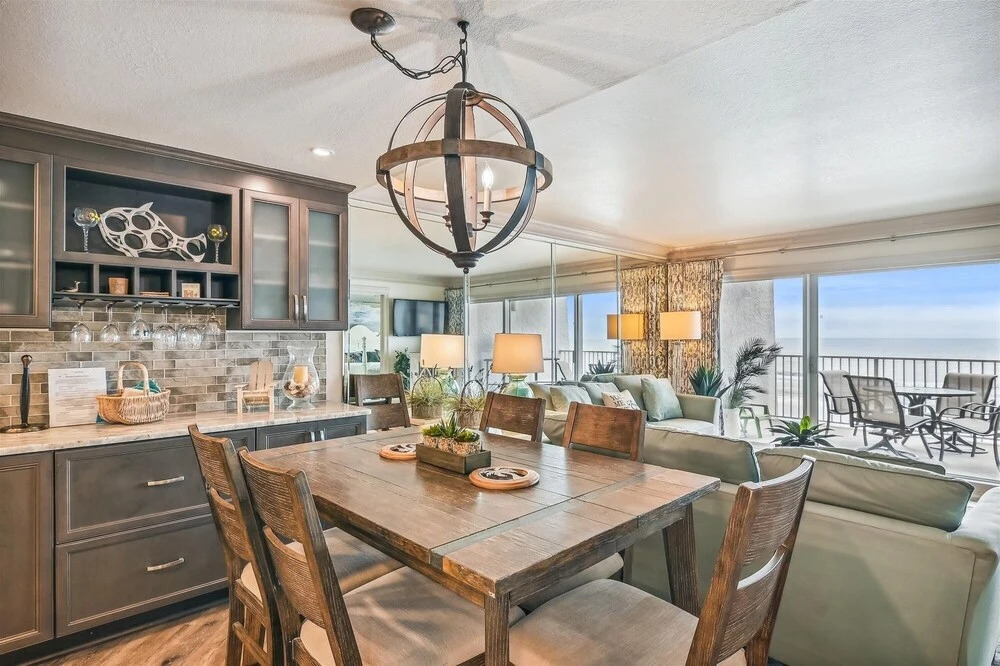 Beach House 203d 2 Bedroom Condo by RedAwning