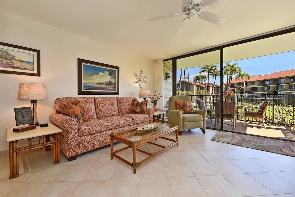 Papakea #e207 1 Bedroom Condo by RedAwning
