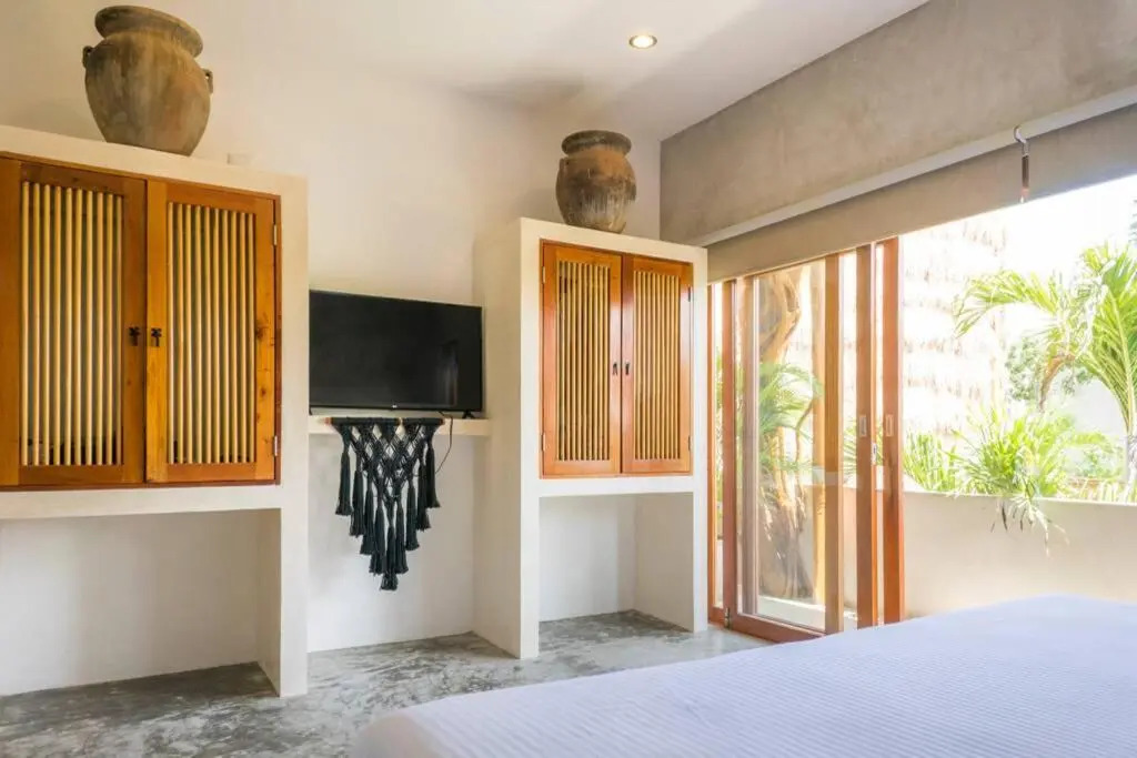 VILLA BANG BAO - caribbean style villa with chef and spa 3BR 10PPL
