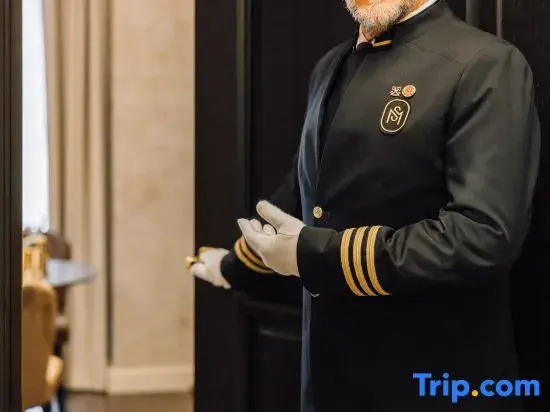 MYTHIC SANA Downtown Suites - New Opening