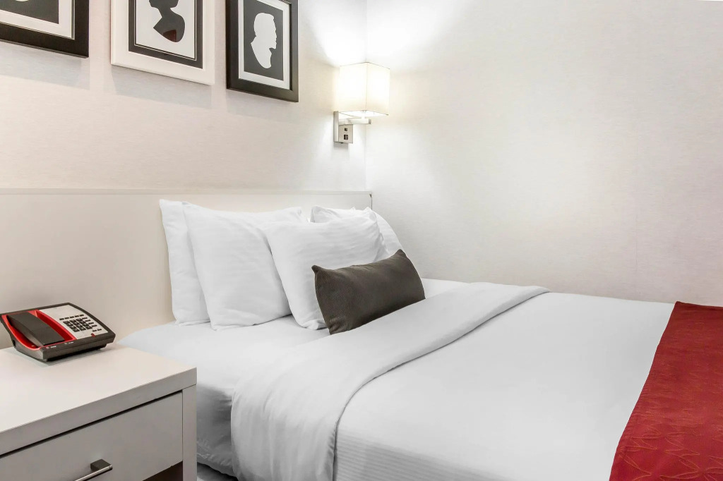 The Moore, New York City, a Member of Design Hotels