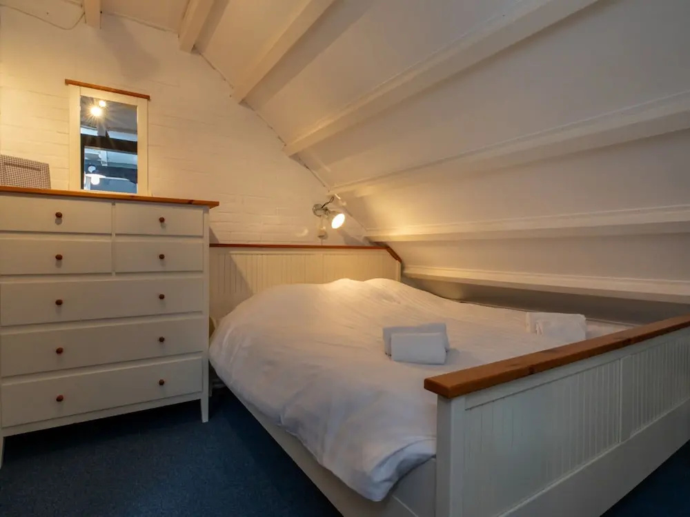 Holiday Home in De Punt With Pool & Garden