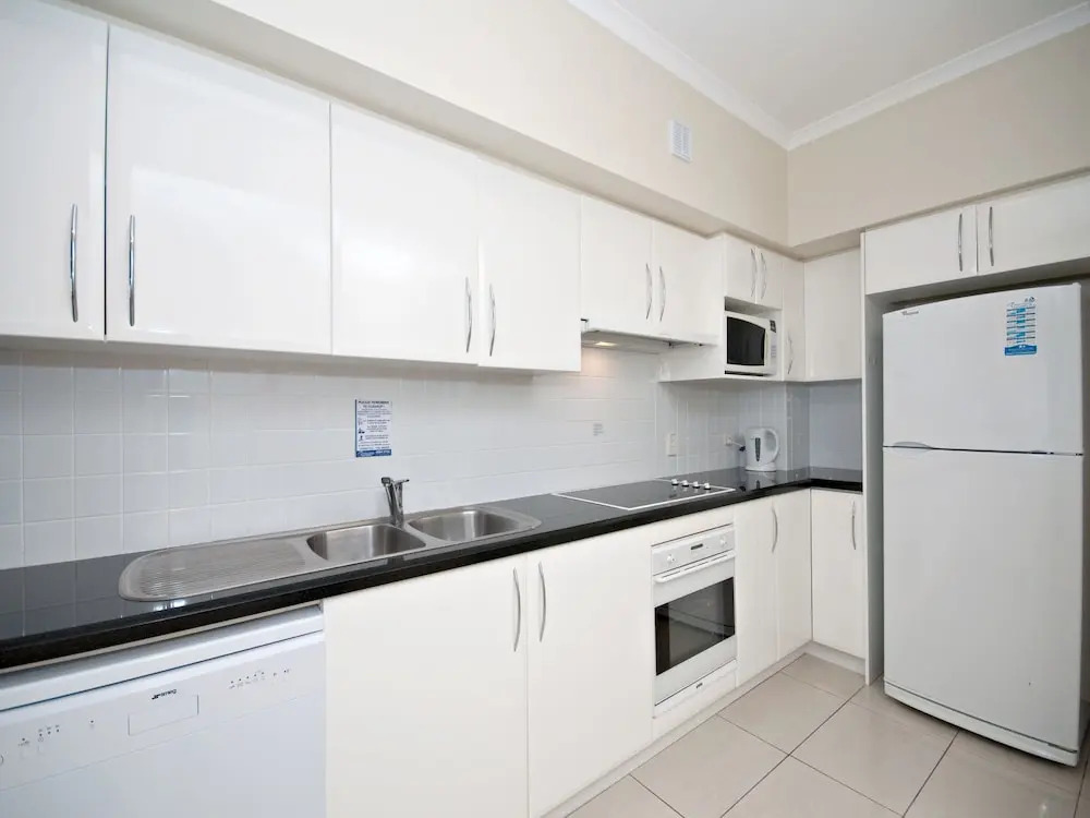 Breakwater Apartment, Unit 104/2 Messines Street
