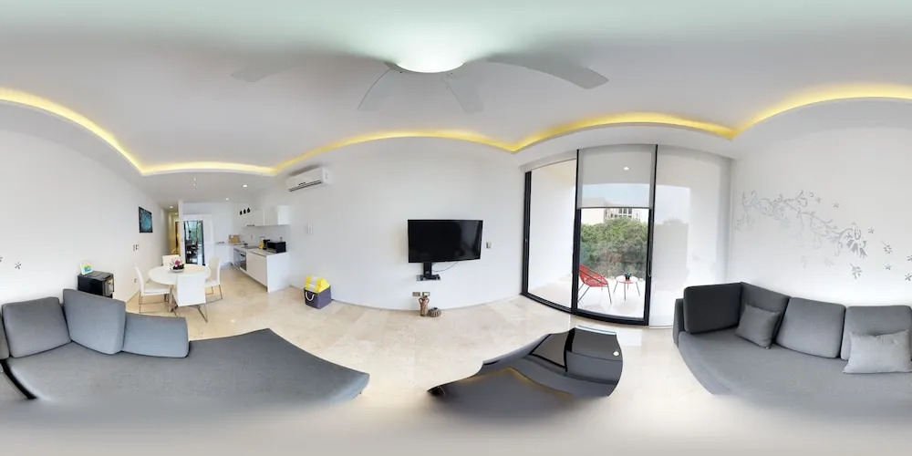 Menesse-2 Bedroom+Steps To The Ocean+Internet