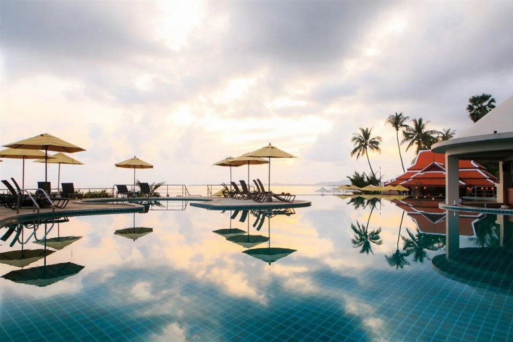 Samui Buri Beach Resort