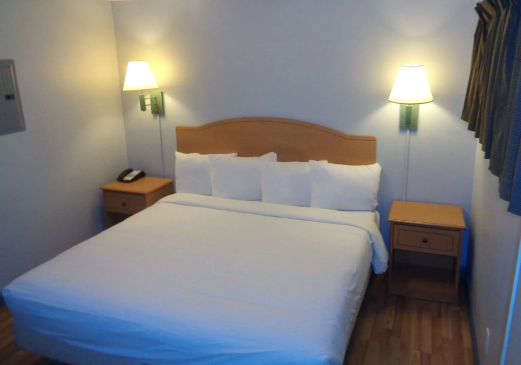 OYO Hotel Midland